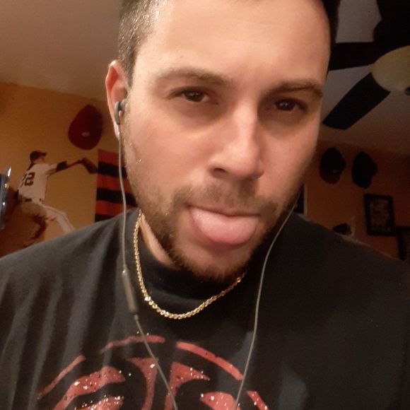 Meet your Posher, Kyle - Picture 1 of 1